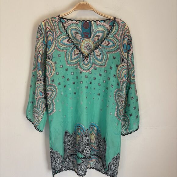 Johnny Was 100% Silk V-Neck Tunic Green Tunic Top S Embroidered Art to Wear DESC - Picture 1 of 8
